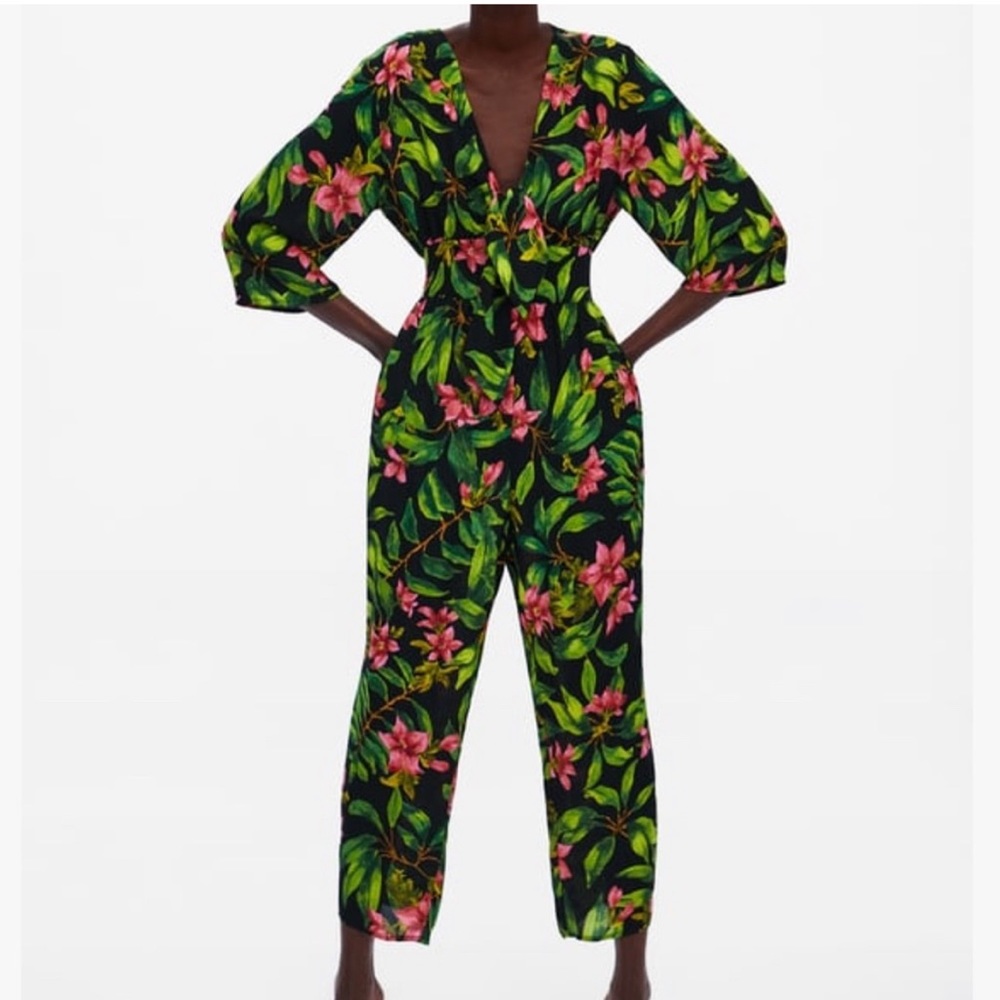 ZARA Tropical Print Jumpsuit Black,  Green, Pink Hibiscus - Picture 11 of 13